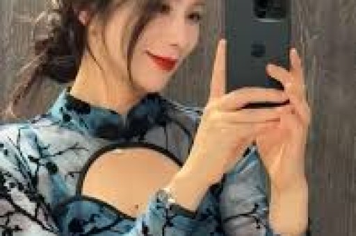 出轨、卖假货、被点名这次被央视曝光的伊能静连秦昊也救不了