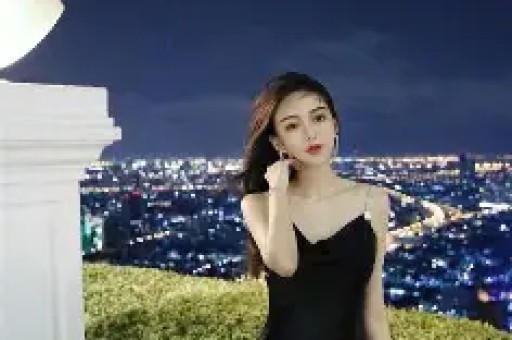 文章随地小便被抓包曾被曝耍大牌！疑去三亚与女明星见面？