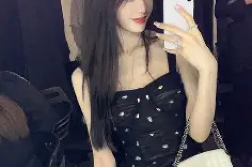 网红董宇辉卖假货求神保佑